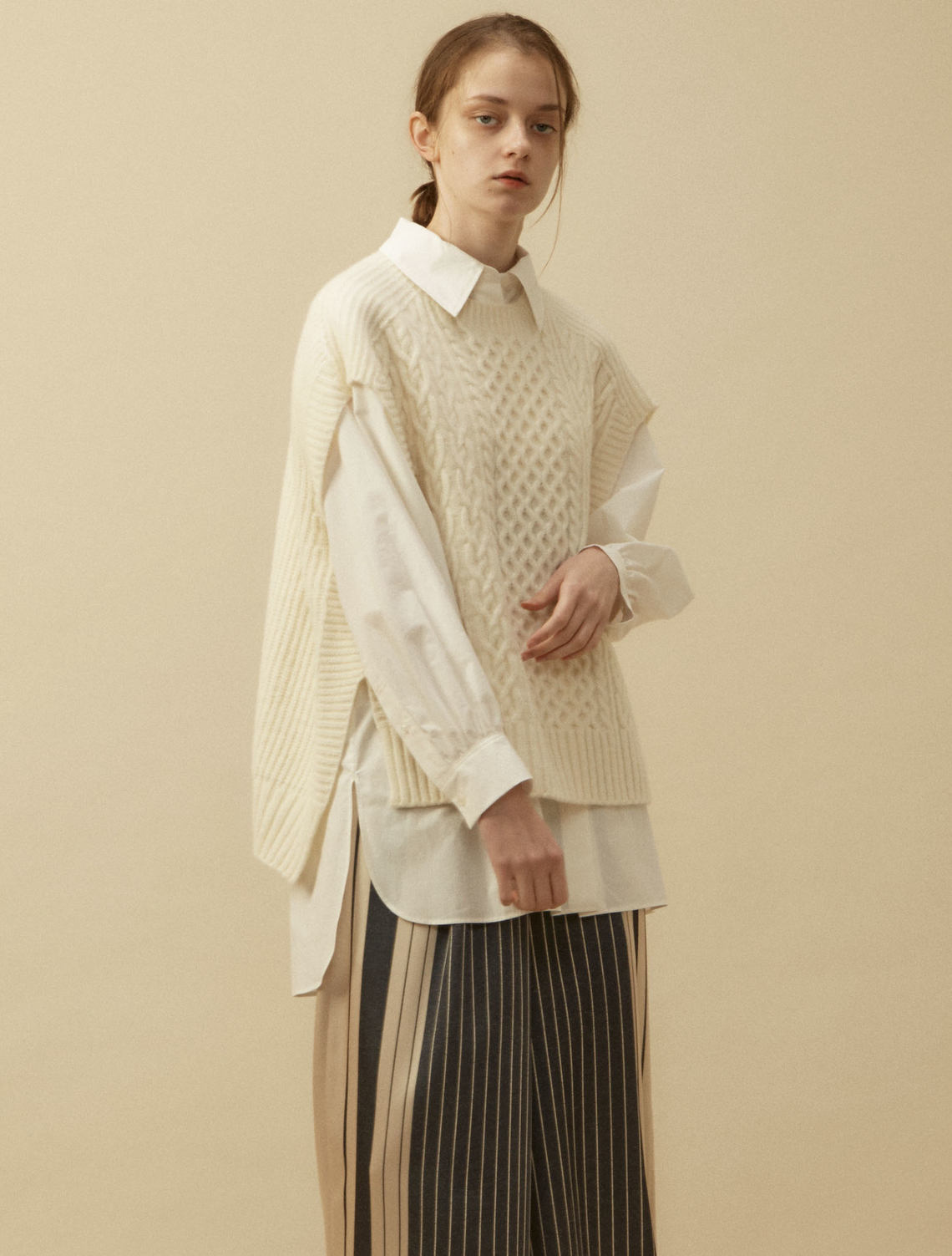 新品タグ付き　PLAIN PEOPLE プレインピープル CAPRIニット