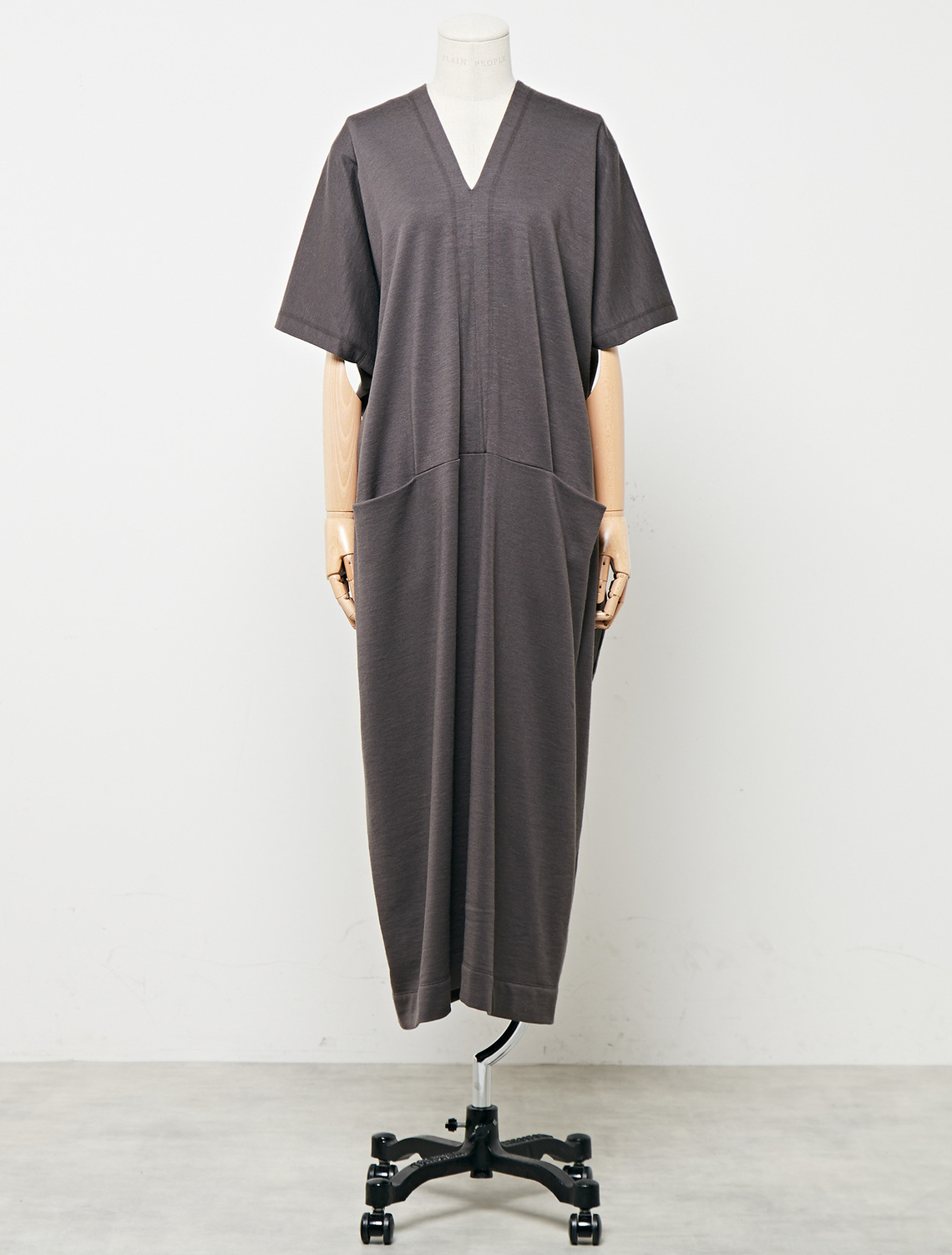 kina作家さま◯Vネックワンピース BLACK ワンピース 