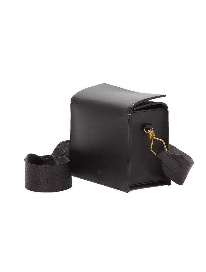 【MARROW】ボックスショルダーバッグ 詳細画像 ブラック 1