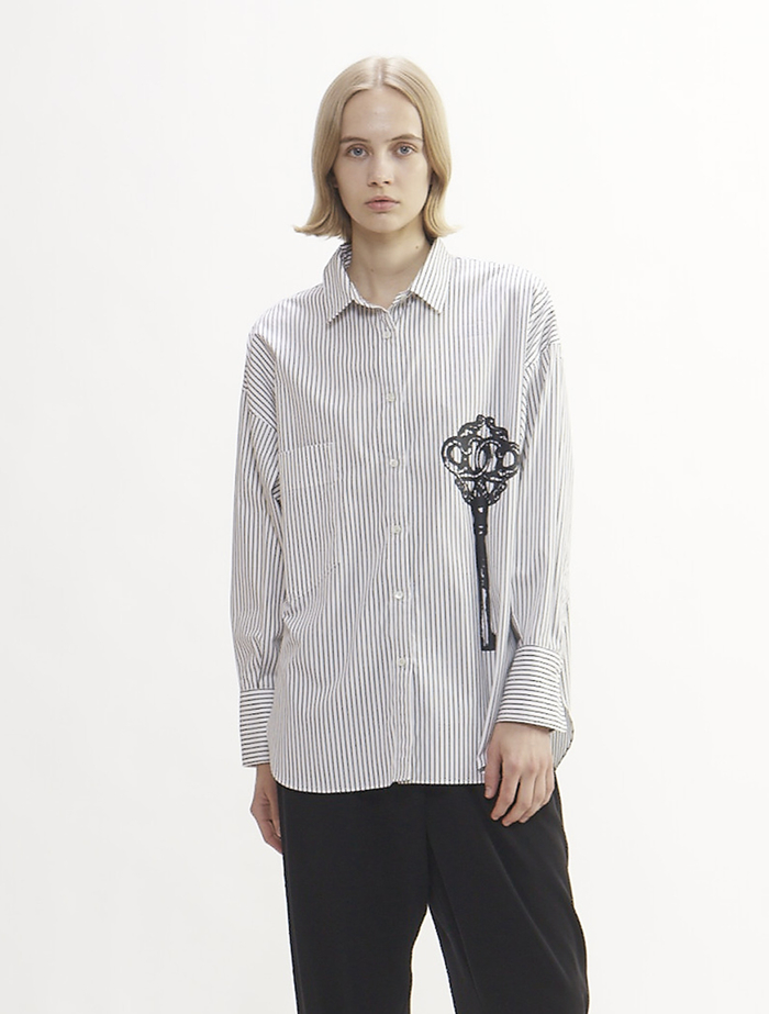 鍵プリントシャツ 詳細画像 白黒ストライプ 2