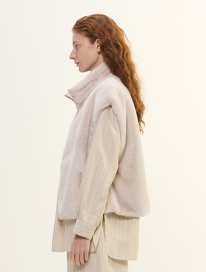 リバーシブルファーベスト 詳細画像 ライトグレー 3