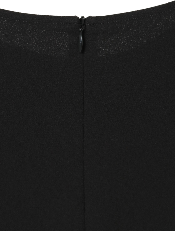 バックサテンジョーゼットノーカラーブラウス 詳細画像 ブラック 4