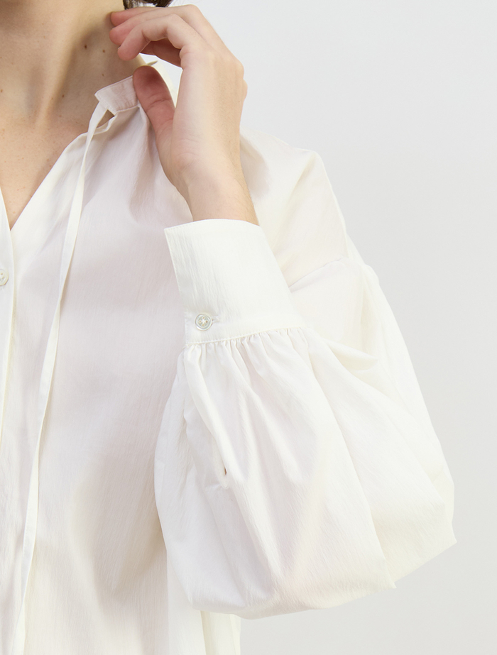 チリメンタイプライタースキッパーギャザーブラウス 詳細画像 ホワイト 7