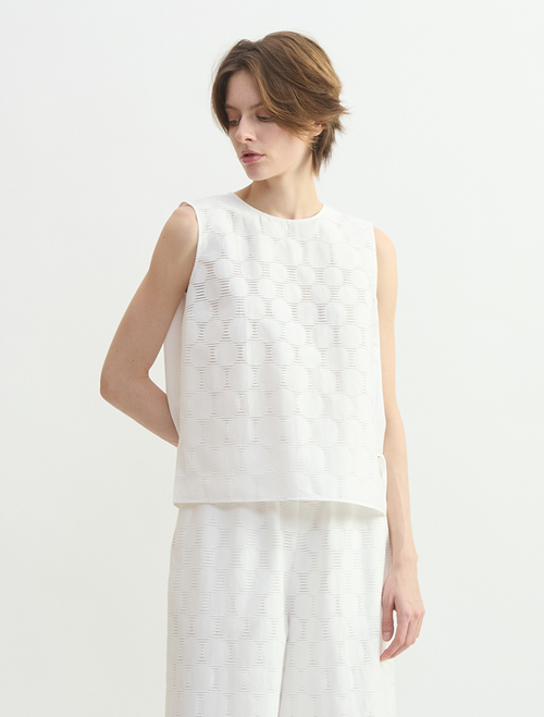 ドットジャガードブラウス