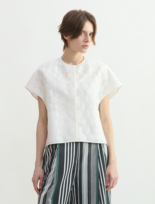 ドットジャガードショートジャケット