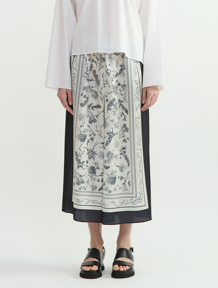 パネルプリントフレアパンツ 詳細画像 ブラック 2