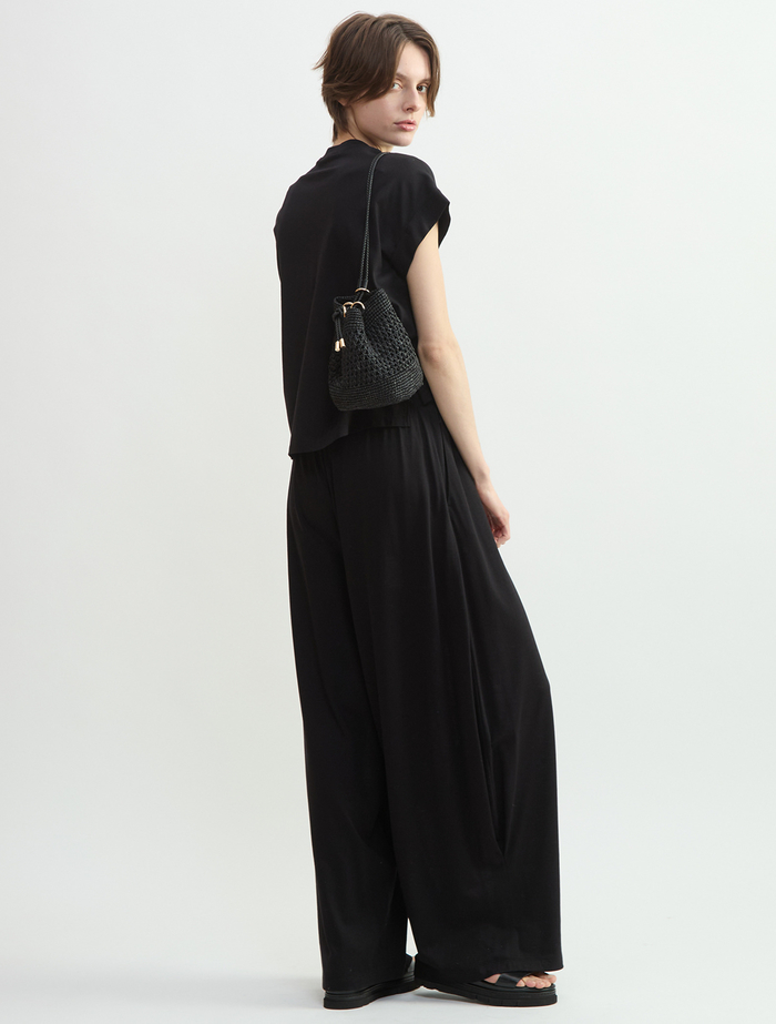 【A POINT ETC./アポワン ウテセ】バッグ/ AINA 詳細画像 ブラック 2