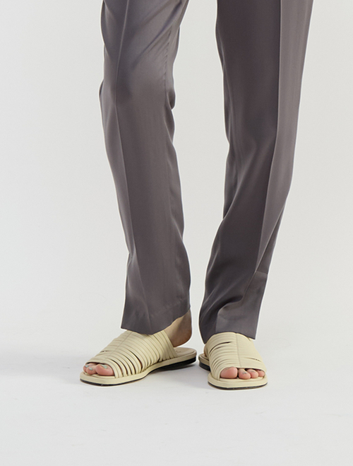 【JVAM/ジェイヴィエーエム】サンダル/DARI